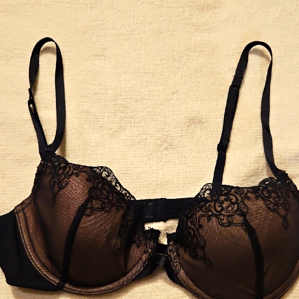 Black Lace Padded Bra
